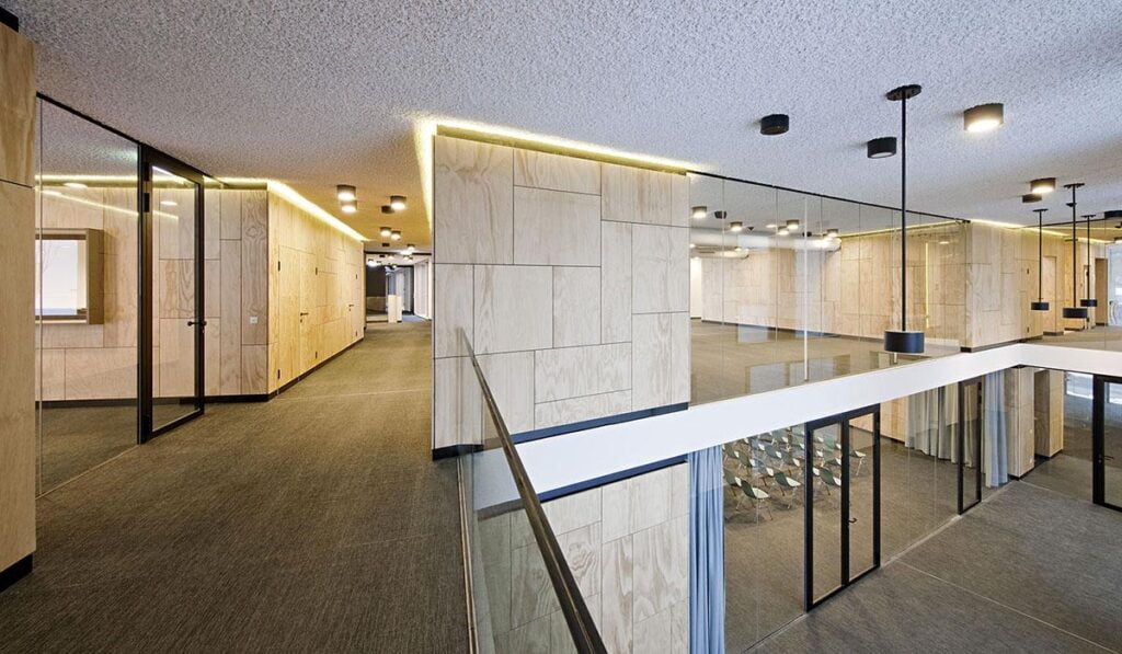 vinyl flooring in Dubai