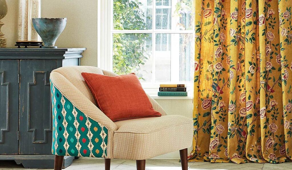 living room curtains in Dubai