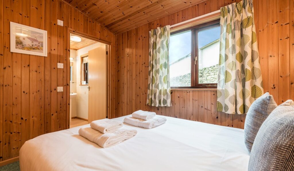 bedroom curtains in Dubai