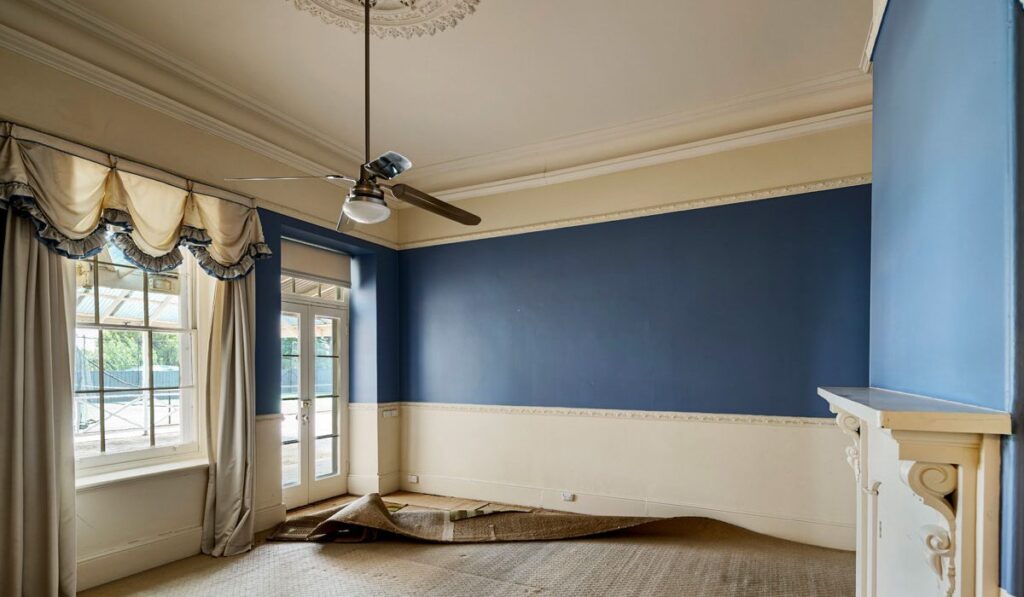 window curtains in Dubai