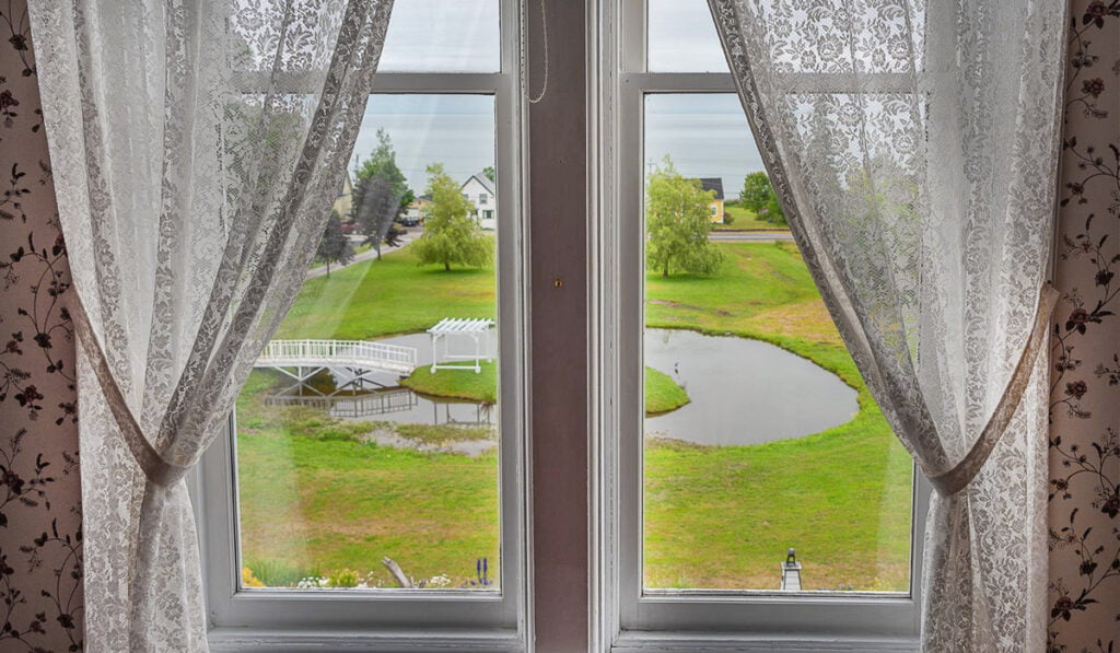 window curtains in Dubai