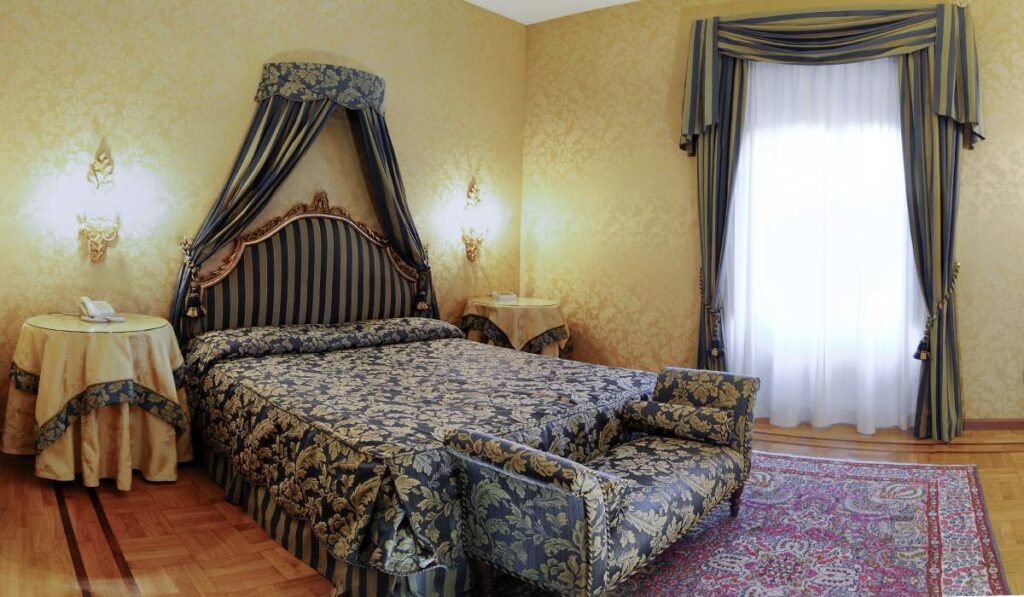 bedroom curtains in Dubai