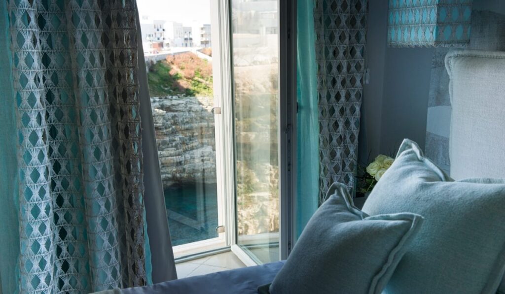 living room curtains in Dubai