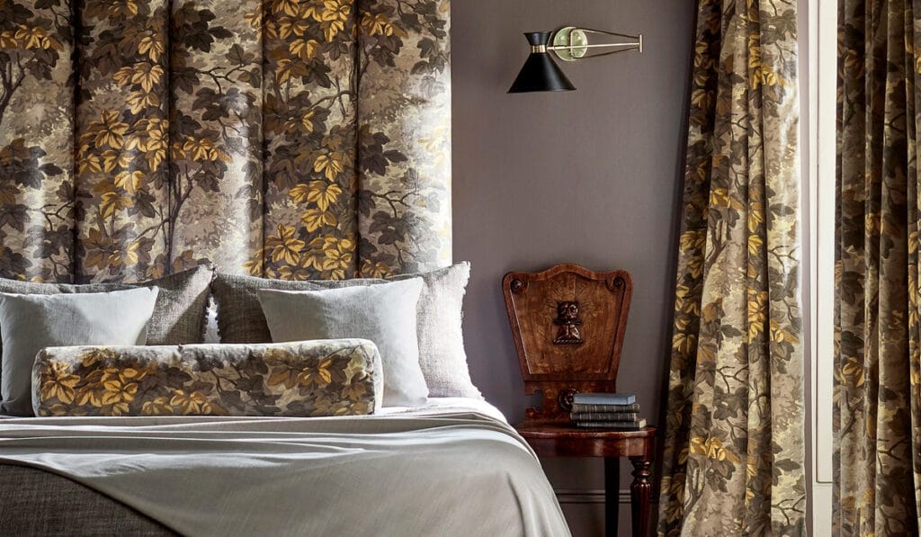 bedroom curtains in Dubai