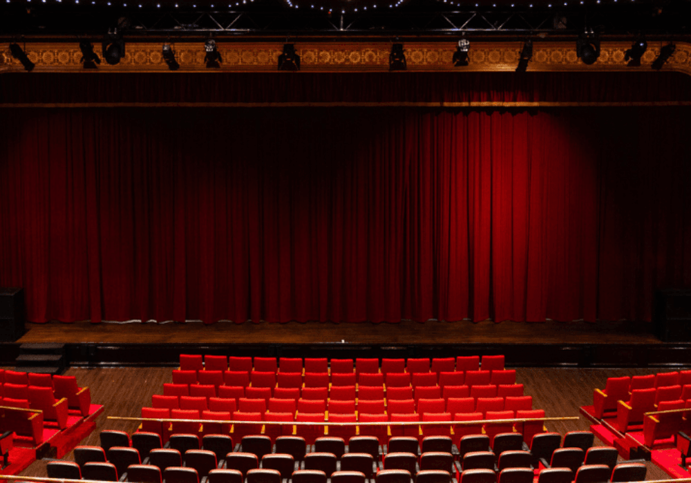 THEATRE CURTAINS DUBAI