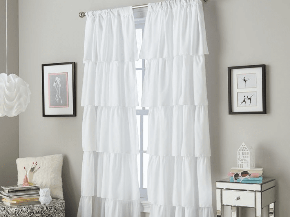 WHITE CURTAINS IN DUBAI