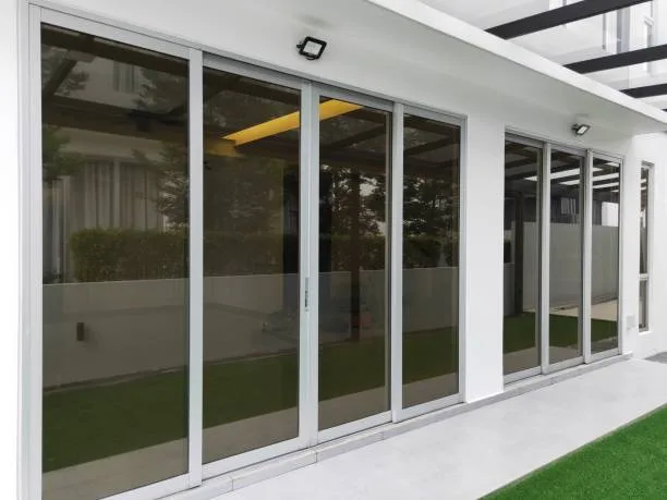 Glass Door Dubai