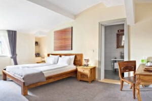 custom bed Dubai