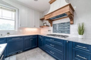 Kitchen Cabinets in Dubai