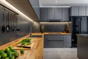 Kitchen Cabinets in Dubai